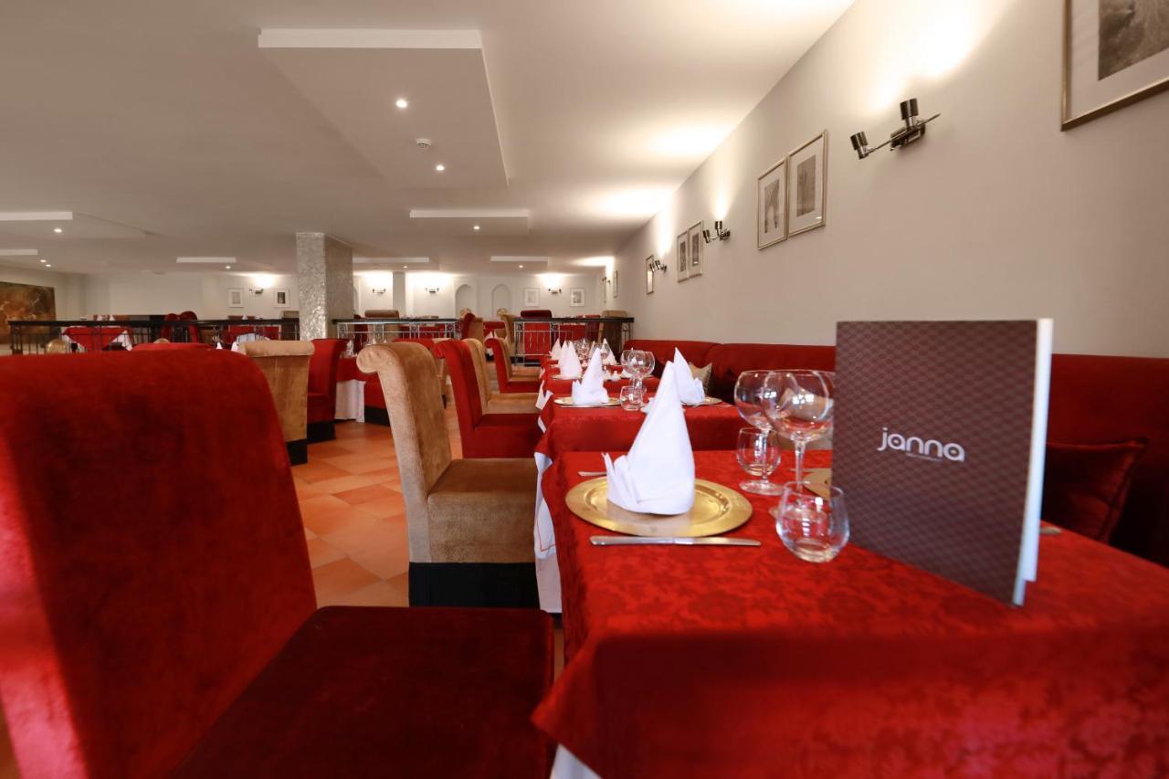 Kenzi Rose Garden Hotel Маракеш Екстериор снимка Restaurant Janna
